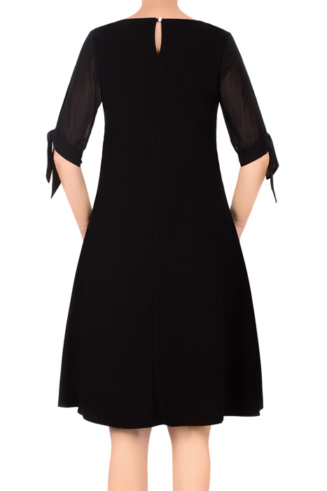 Zwiewna sukienka Żan-Mar trapezowa czarna